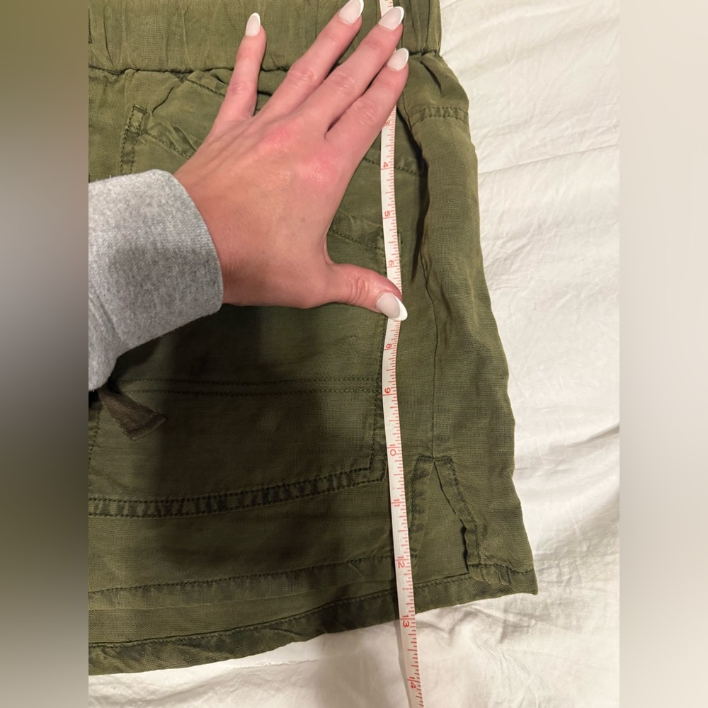 Pilcro Olive Linen Drawstring Shorts - Picture 6 of 7